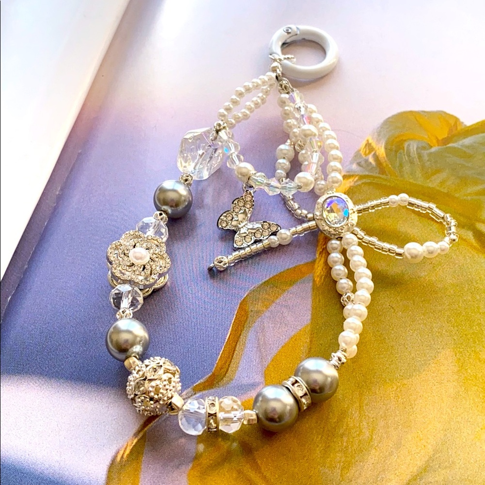 Crystal & pearl Phone Charm